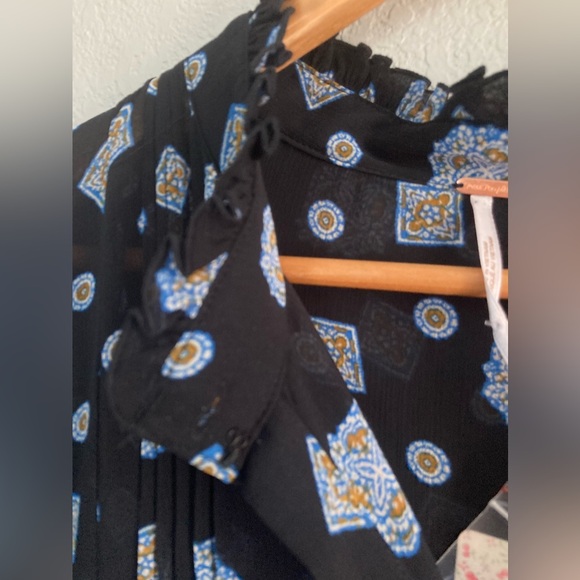 Collarless shirtdress Free People! NWT size L - Picture 7 of 16